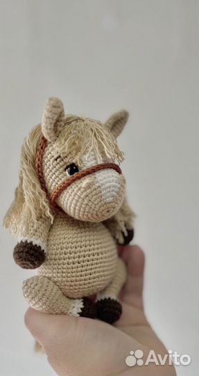 Вязаная Лошадь пони
