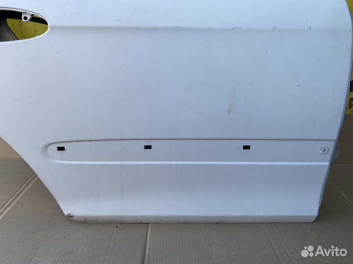 Задняя правая дверь Hyundai Sonata