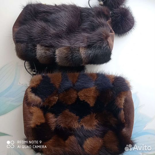 Норковые брелки и косметички