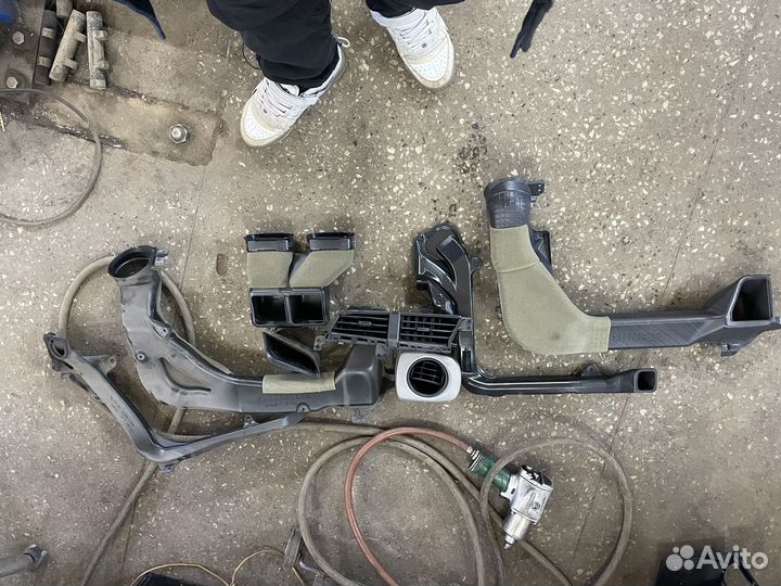 Запчачти панели toyota vitz