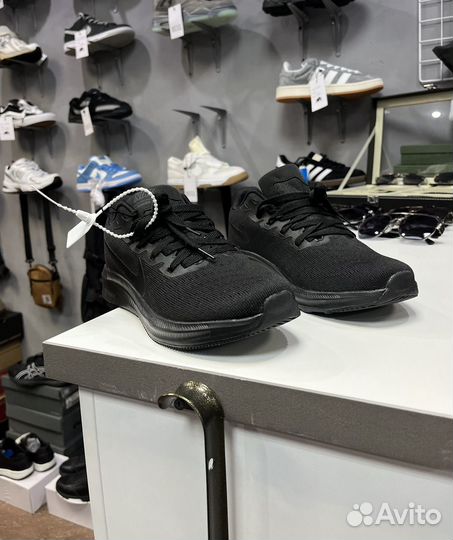 Кроссовки Nike в наличии 40-45 мужские лето