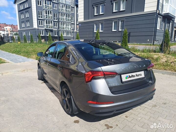 Skoda Rapid 1.6 AT, 2021, 65 000 км