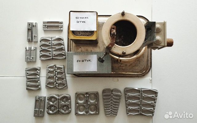 Формы и краска для грузил и кормушек