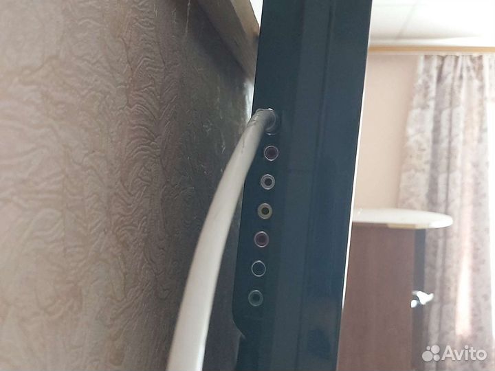 Телевизор supra маленький