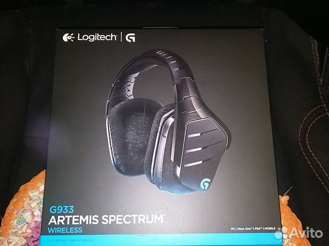 Игровая беспроводная гарнитура Logitech G933