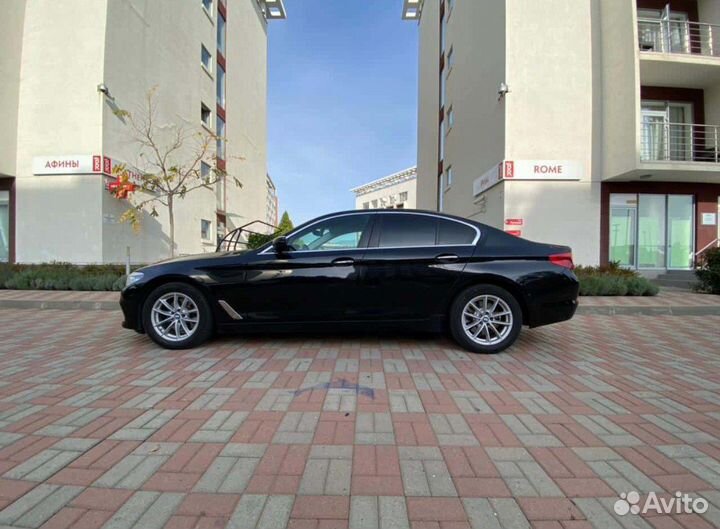 Аренда автомобиля BMW 520D