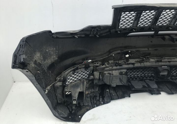 Бампер Jeep Grand Cherokee WK2 II SRT