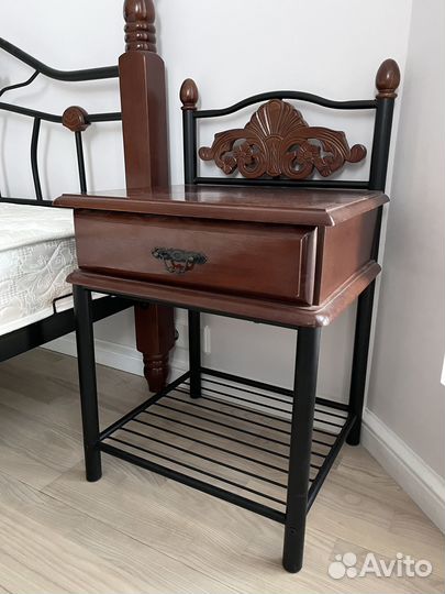 Комплект мебели из массива натуральной гевеи