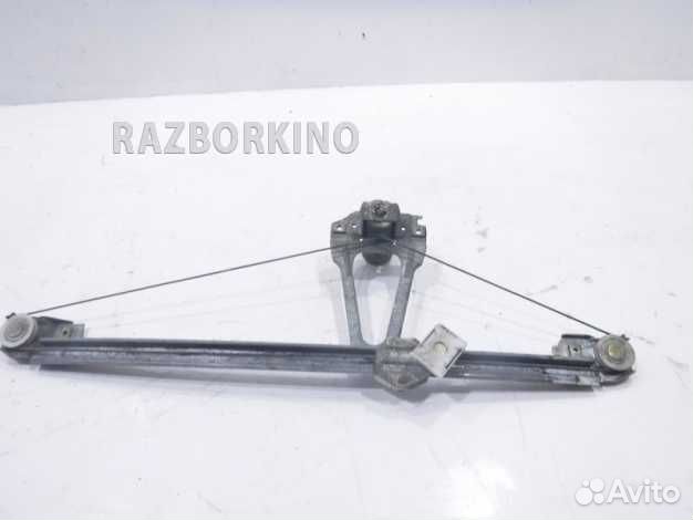 Стеклоподъемник механический задний левый