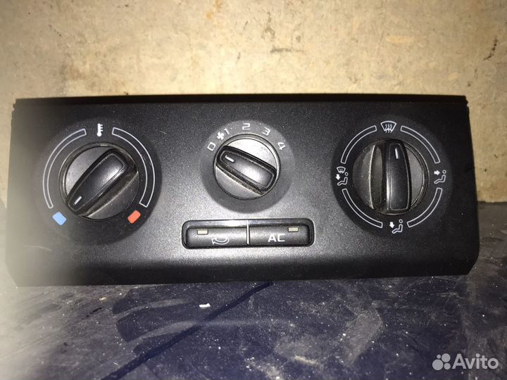 Блок управления печкой Skoda Fabia 2