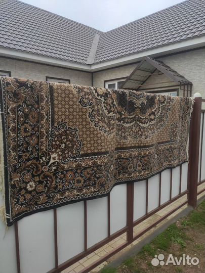 Ковер шерстяной