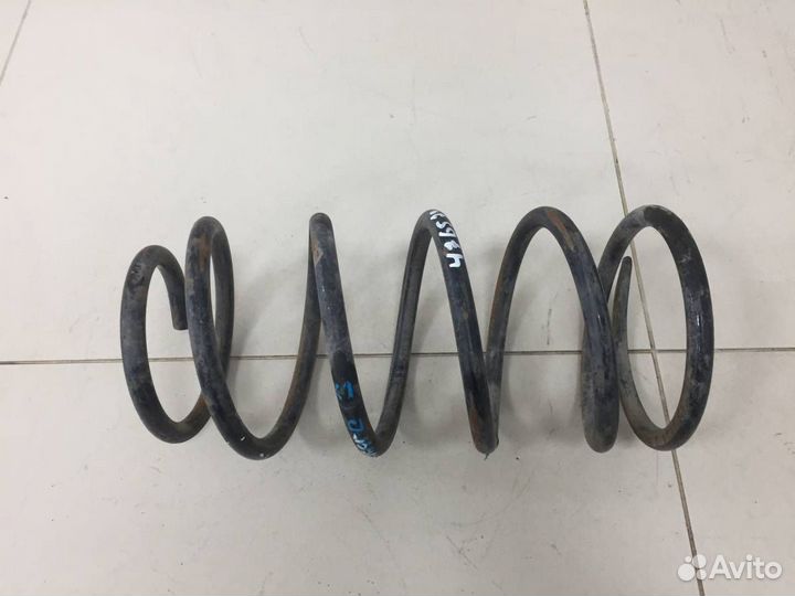 Пружина задняя Toyota 4Runner N130 1987-1995