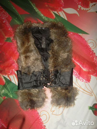 Безрукавка