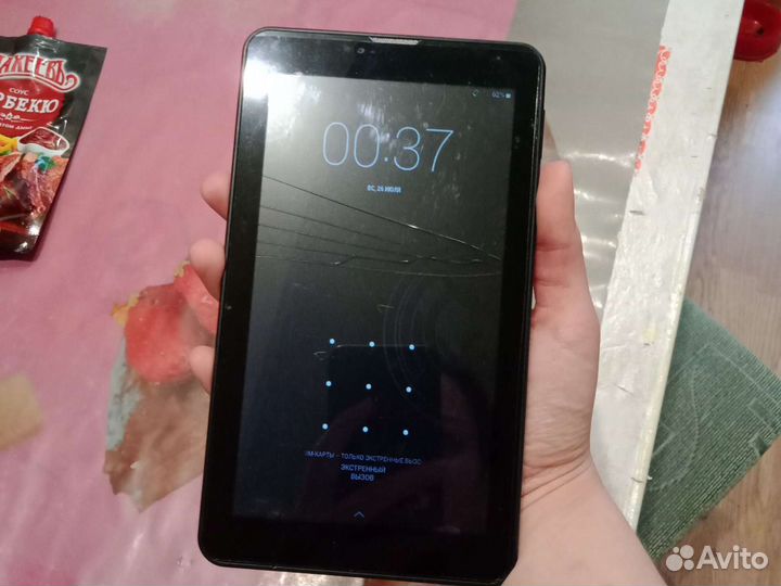 Планшет digma hit