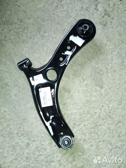 Рычаг передний левый на Солярис 2, Рио 4