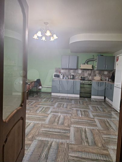 Комната 24 м² в 2-к., 1/2 эт.