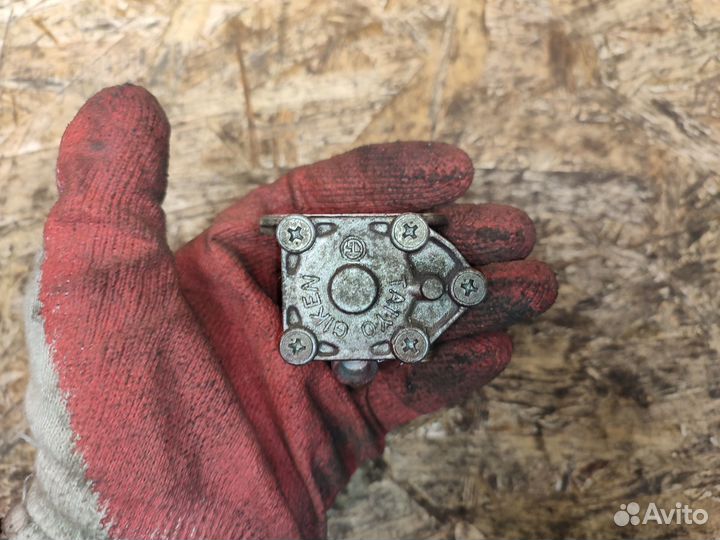 Zzr600 90-92 кран топливный