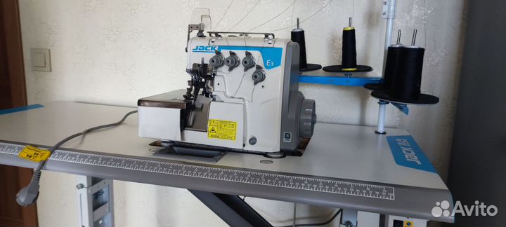 Оверлок промышленный jack Е3