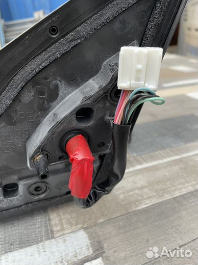 Зеркало toyota rav 4