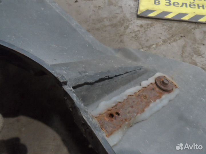 Накладка двери правая внутренняя iveco cursor 430