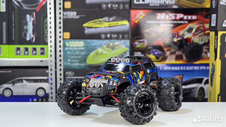 Радиоуправляемый монстр Traxxas Summit + LED 1:16