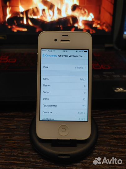 iPhone 4S, 8 ГБ