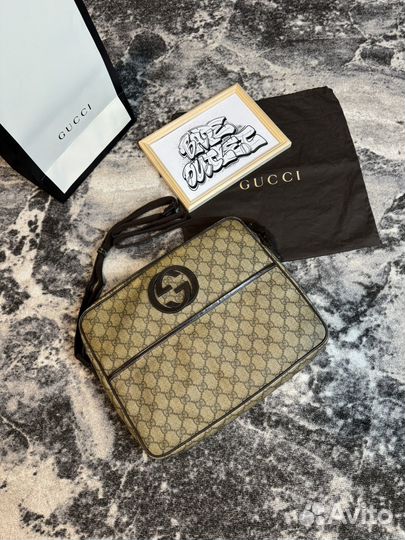 Сумка Gucci Beige Monogram Messenger Bag