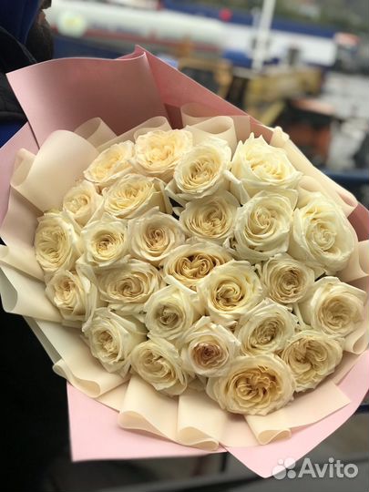 Розы пионовидные Эквадор/Доставка