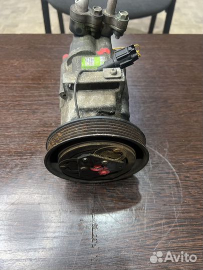 Компрессор кондиционера Nissan March AK12, CR12DE