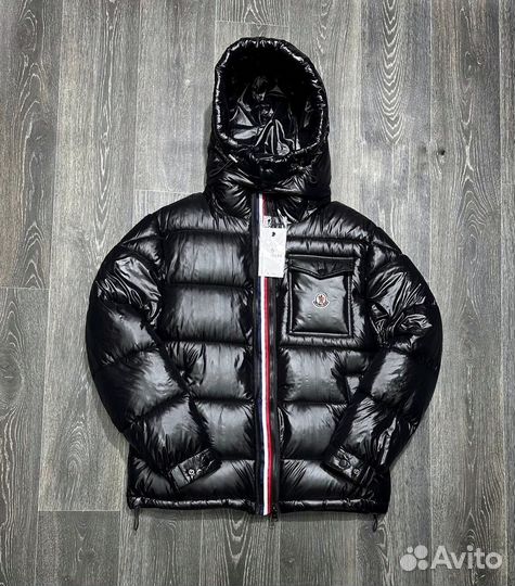 Пуховик moncler