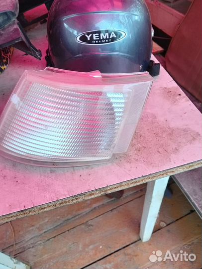 Левый поворотник