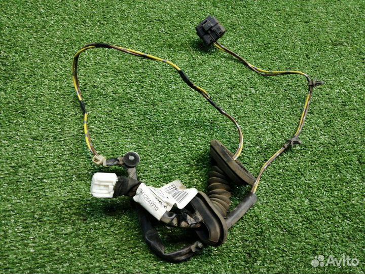 Проводка двери задняя левая Nissan Micra K12E