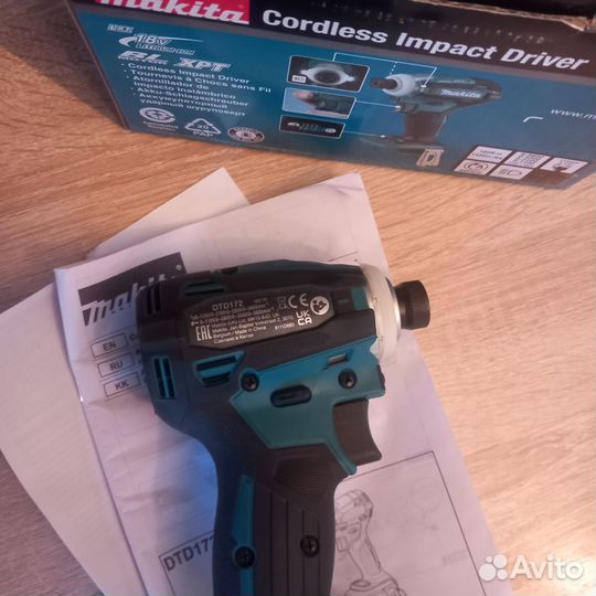 Makita dtd 172z