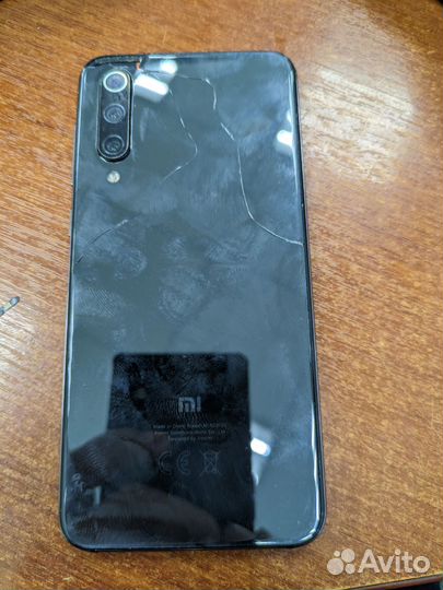 Xiaomi Mi 9 SE, 6/64 ГБ