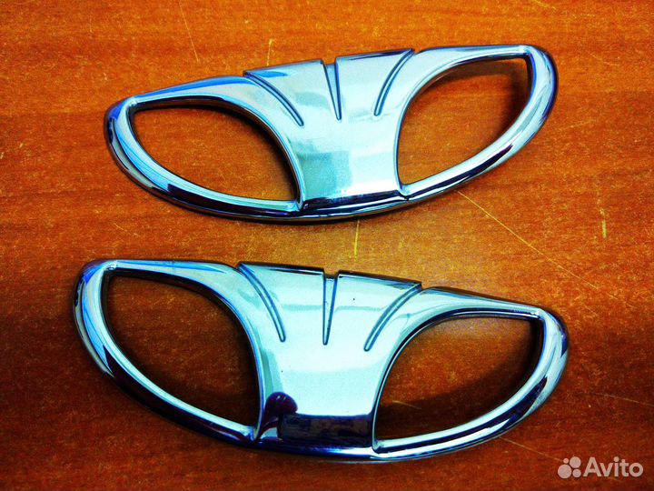 Шильдик Нексии