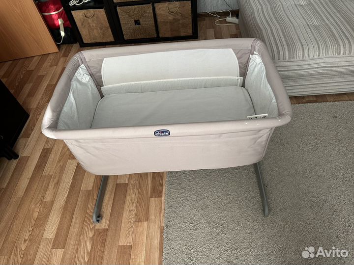Кроватка chicco next2me
