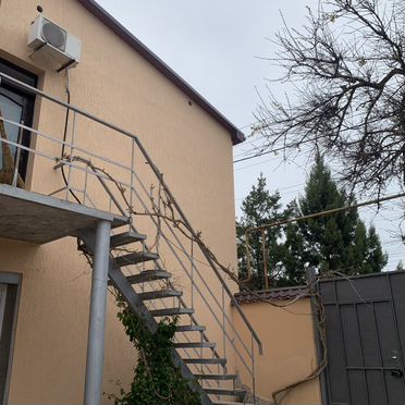 Комната 18 м² в 2-к., 2/2 эт.