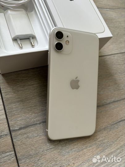 iPhone 11, 128 ГБ