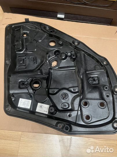 Стеклоподъемник a2227306605 s-class 2018 w222 m256