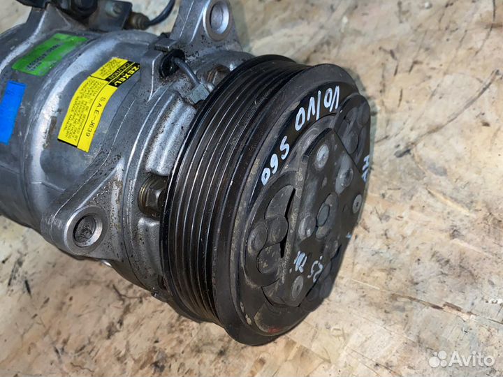 Компрессор кондиционера Volvo 2.5D
