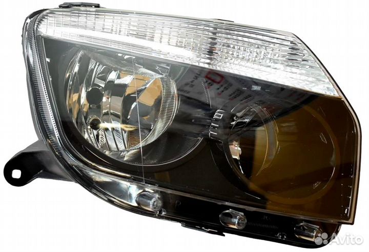 Фара правая Renault Duster 2010 - 2014