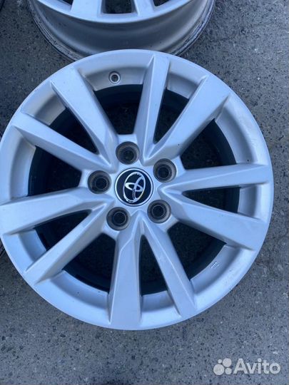 Диски Toyota Camry XV70 R16
