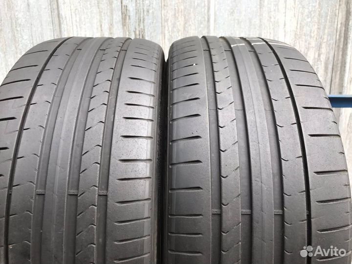 Pirelli P Zero PZ4 235/35 R20