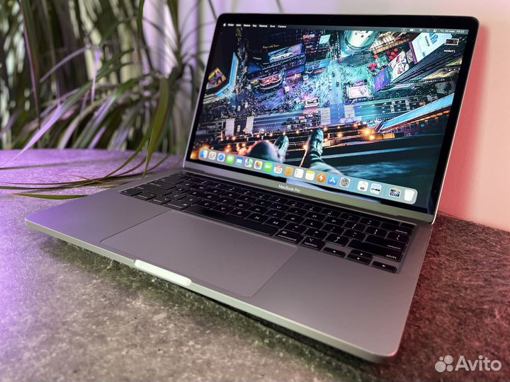 MacBook Pro 13 2020 16/512/i5 130 циклов