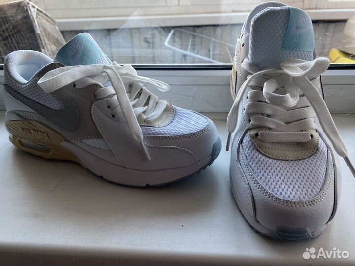 Кроссовки Air max