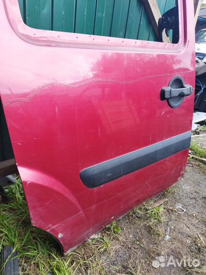 Дверь раздвижная правая Fiat Doblo 223