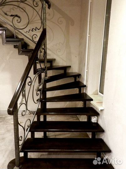 Лястница г-образная