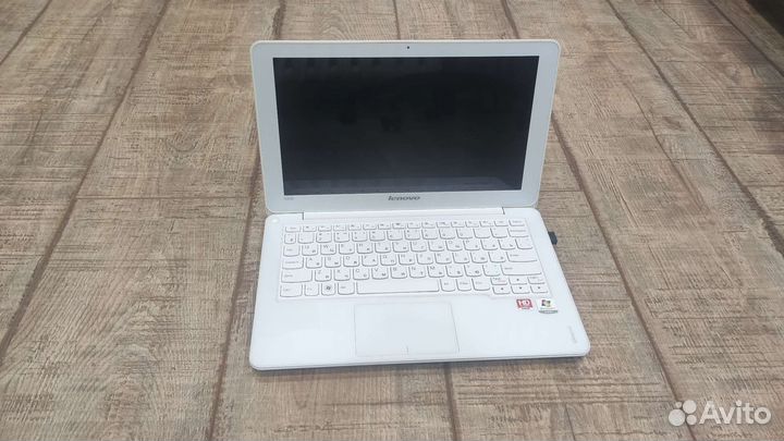 Netbook Lenovo S206