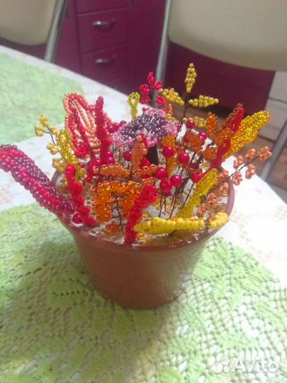 Бархатцы из бисера