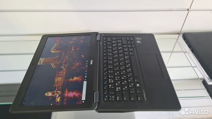 Ноутбук Dell Latitude 7250 i5-5300\8gb\256ssd\12.5